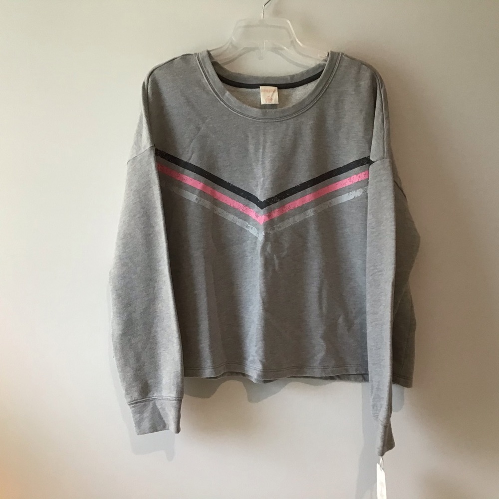 Top Cropped XL Gray Pink Black Sweatshirt NWT